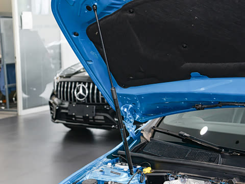 2025�� CLA 200 ���ܳ�