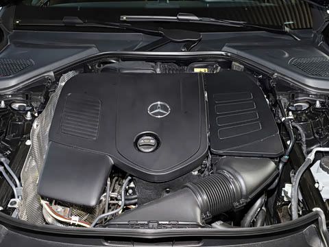 2026�� E 300 �������˶���