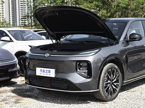 2025�� 215����������