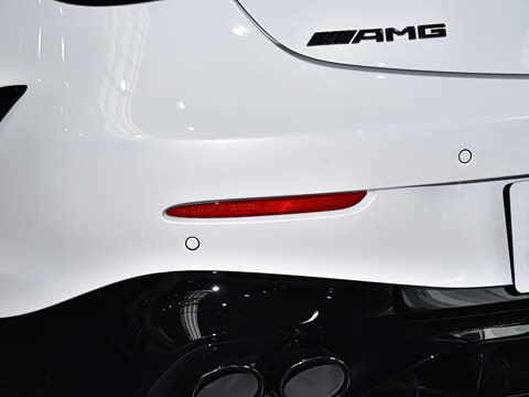 2026�� AMG CLE 53 4MATIC+ ������ܳ�