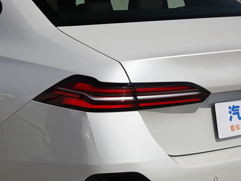 2026�� 530i ������ M�˶���װ