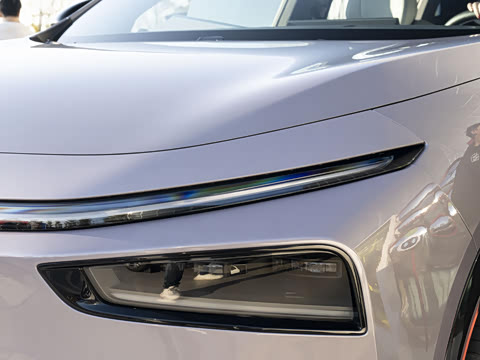 2026�� ���� 1704 Max �콢��