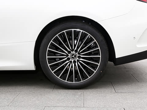 2026�� �Ŀ� CLE 300 4MATIC �����ͽ��ܳ�
