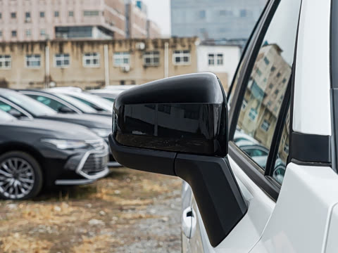 2026�� ˫�� 2.0L ������Ӣ��