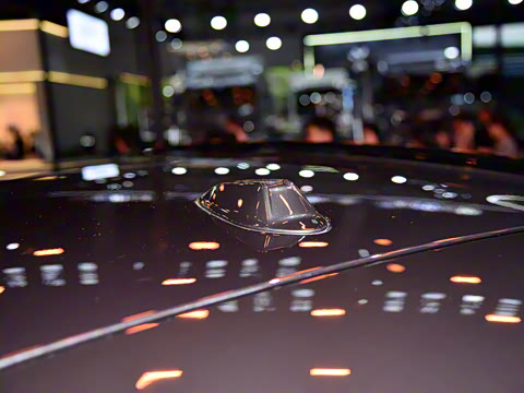 2025�� xDrive 40Li ������M�˶���ҹ��װ