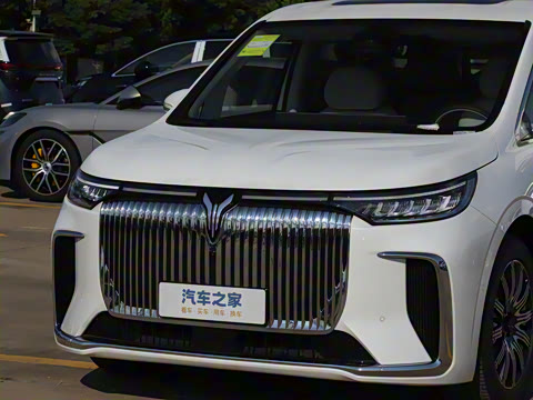 2025�� EV �������������