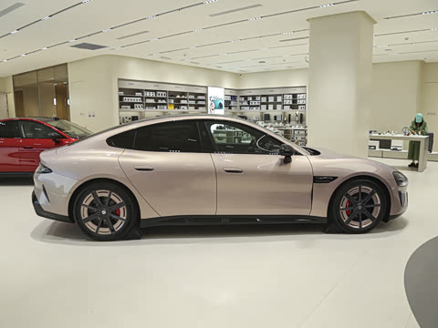 2026�� Max
