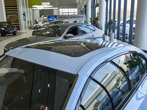 2026�� M240i xDrive