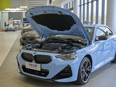 2026�� M240i xDrive