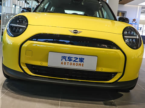 2026�� 466km COOPER E ������