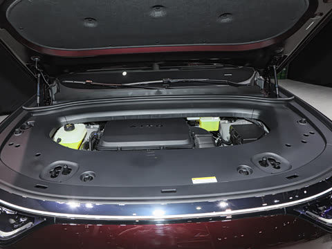 2025�� ���� Ultra�� 53.4kWh 6���� (896�߼����״