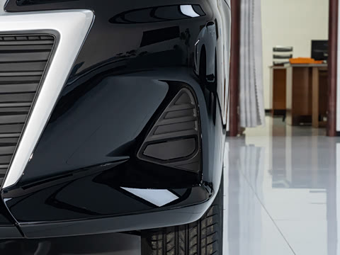2025�� M5 1.6L ���������� 7��