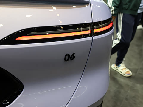 2025�� Ultra���̰�