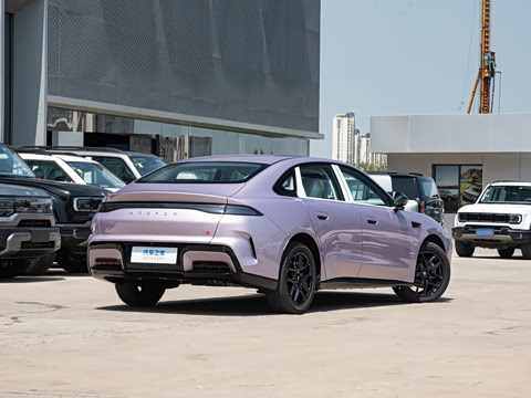2026�� 535 MAX�����