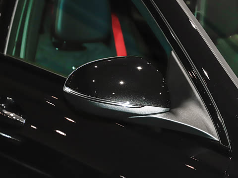 2026�� AMG C 43 4MATIC