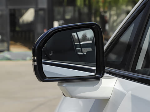 2026�� 610 �����״�Ultra