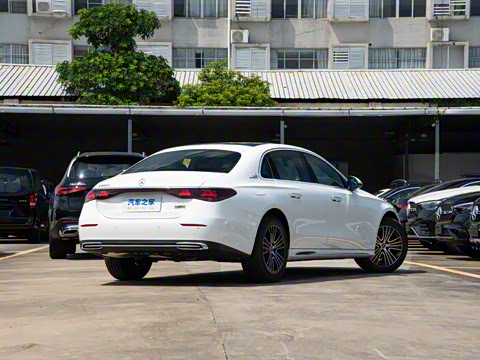 2025�� �Ŀ� E 260 L