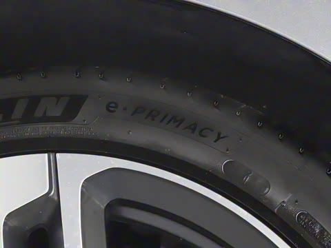 2025�� �ھ������ 100kWh