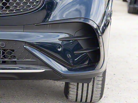 2026�� GLC 300 L 4MATIC ������ 5��