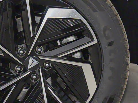 2026�� 550Max ��ΪǬ��ADS SE��