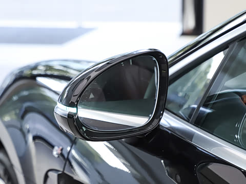 2025�� EV �����콢��