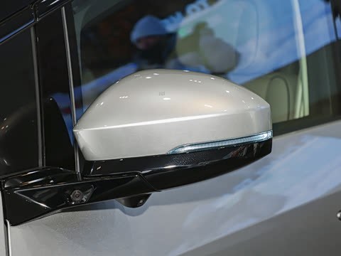 2026�� ���� 750 Ultra