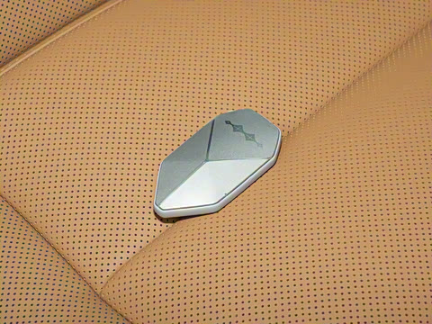 2025�� 210KM ����Ultra��