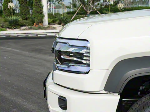 2025�� 210KM ����Ultra��