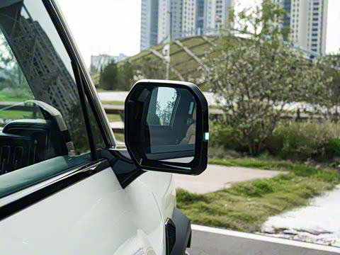 2025�� 210KM ����Ǭ��Ultra+��