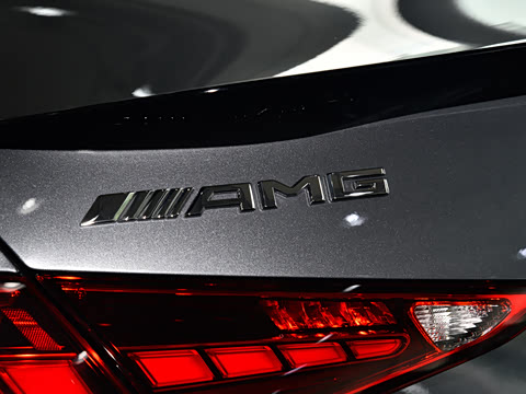 2026�� AMG C 43 4MATIC