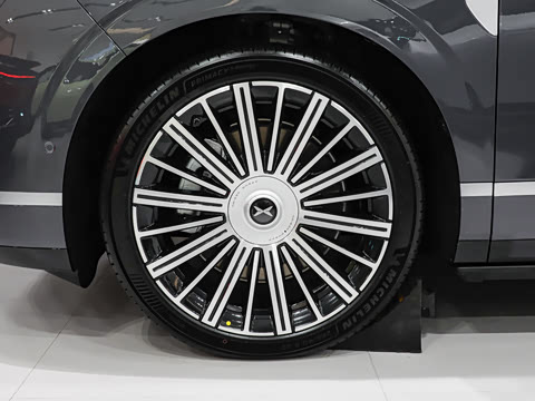 2026�� ���� 750 �����콢��