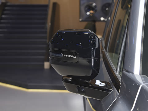 2025�� Max