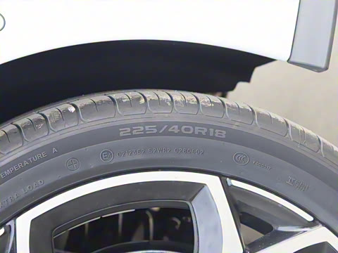 2026�� 380TSI DSG GTI