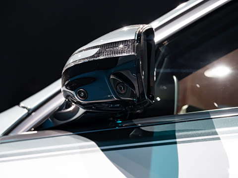 2027�� S 680 4MATIC