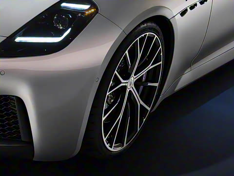 2023�� 3.0T Modena