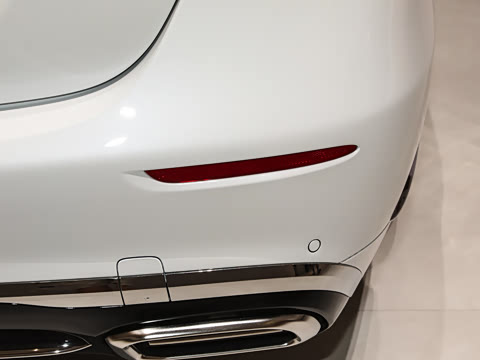 2027�� S 680 4MATIC