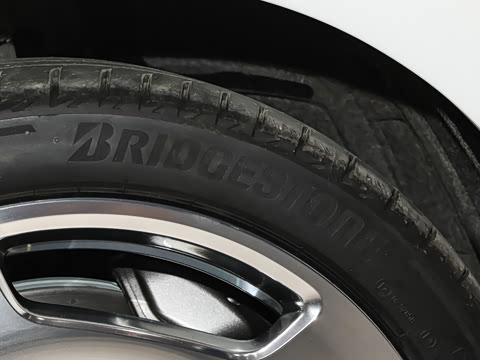 2027�� S 680 4MATIC