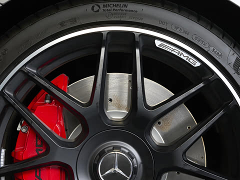 2026�� AMG CLA 45 S 4MATIC+