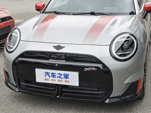 2026�� JOHN COOPER WORKS