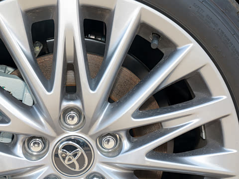 2026�� ˫�� 2.5L XLE����
