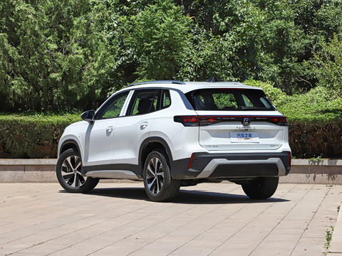 2026�� ̽��L 300TSI ������Ӣ