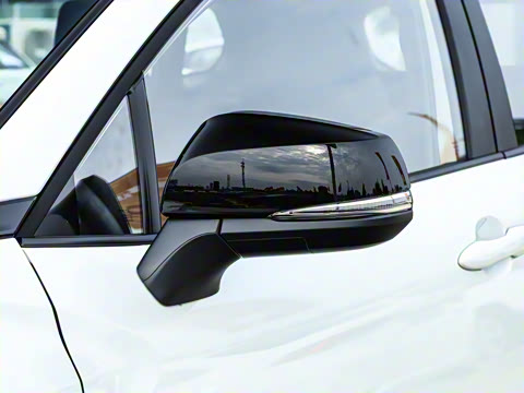 2026�� 2.0L ���ܵ��˫�� �ȷ��