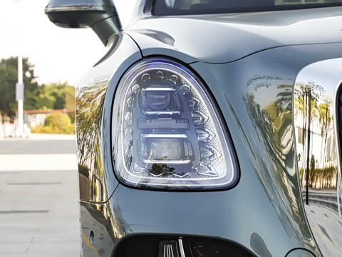 2024�� 3.0T V6��