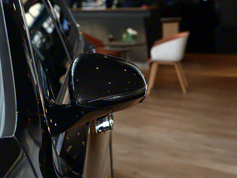 2026�� E 300 L ʱ���˶���