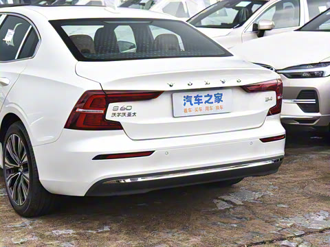 2026�� B4 ��Զ������