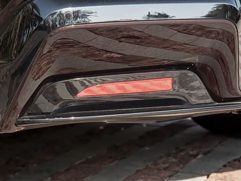 2026�� 225km EM-P Զ�����ǺӰ�+ҫҹ��װ