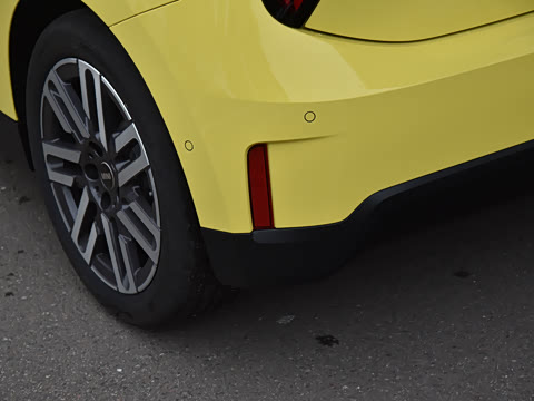 2025�� �Ŀ� 466km COOPER E ������