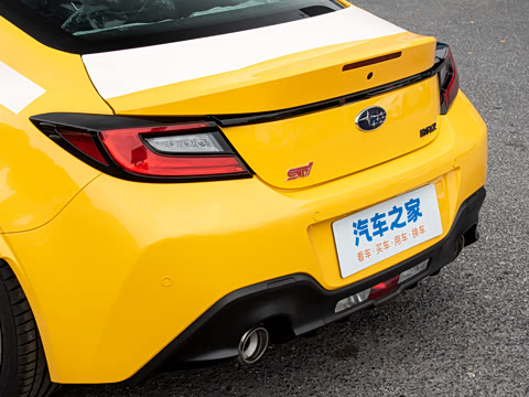 2026�� 2.4L �ֶ���â������