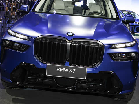 2026�� xDrive40i ������M�˶���װ 7��