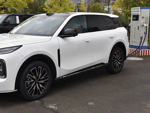 2025�� 215�����콢��